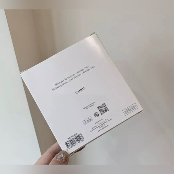 NEW Dior Silver Mini Cosmetic Pouch Bag - Picture 9 of 10